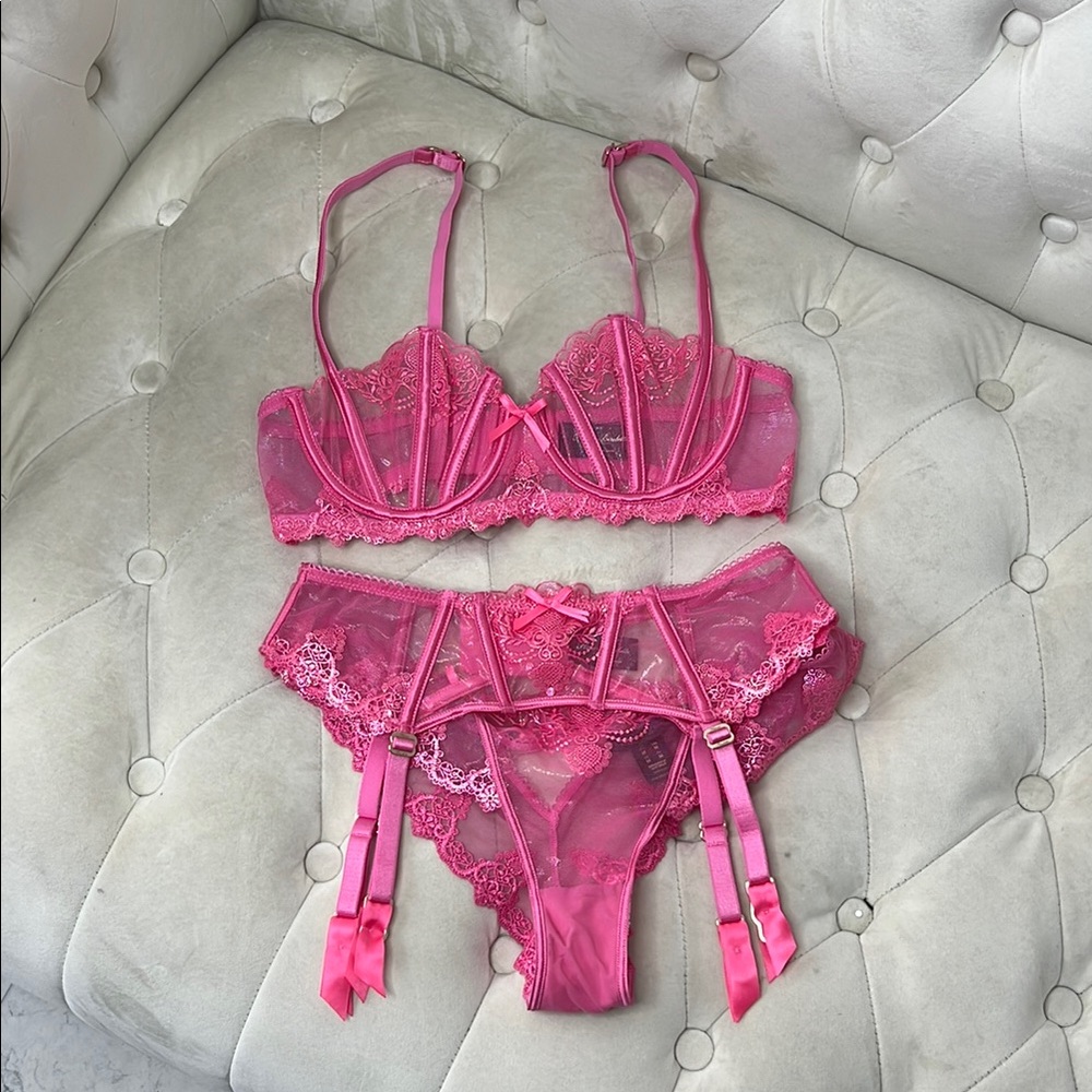 Honey Birdette Natalie Set hot pink Lace Lingerie 3 pc M 34 C